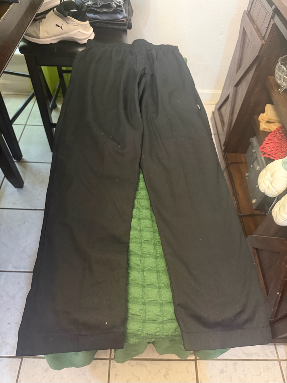 Women's Black Wide-Leg Pull-On Pants